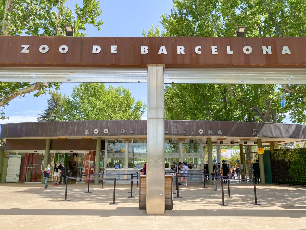 Entrée du zoo de Barcelone