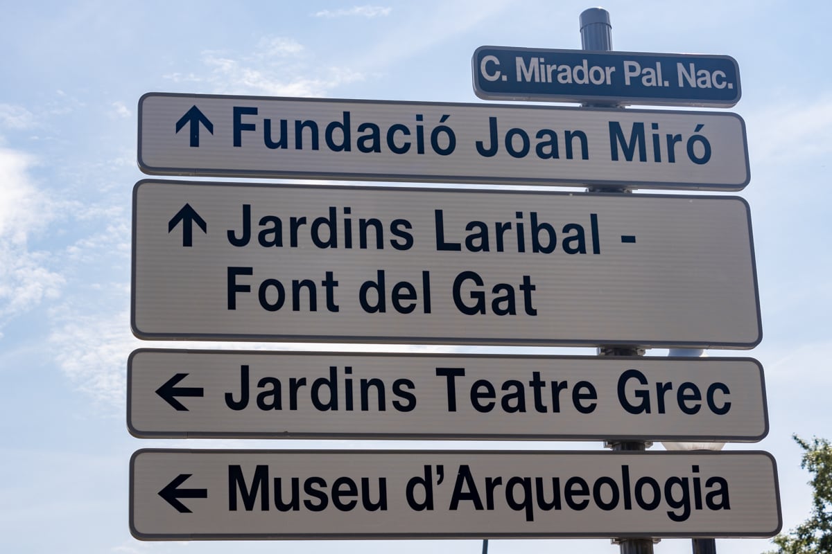 Panneau d'indication du Montjuïc
