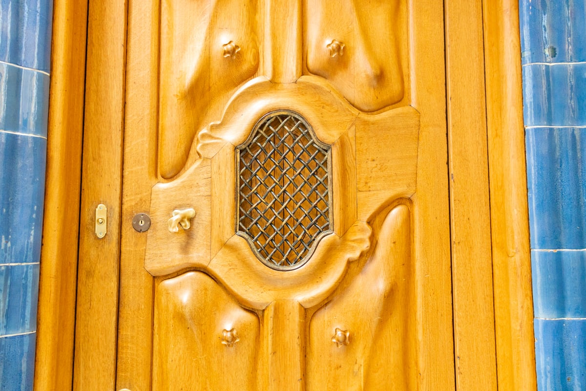 Porte d'appartement de l'immeuble de la Casa Batlló