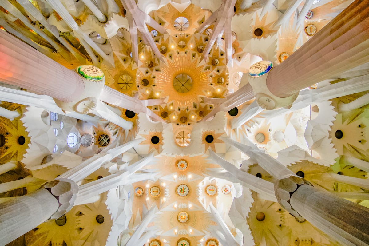 Plafond de la Sagrada Familia de Barcelone